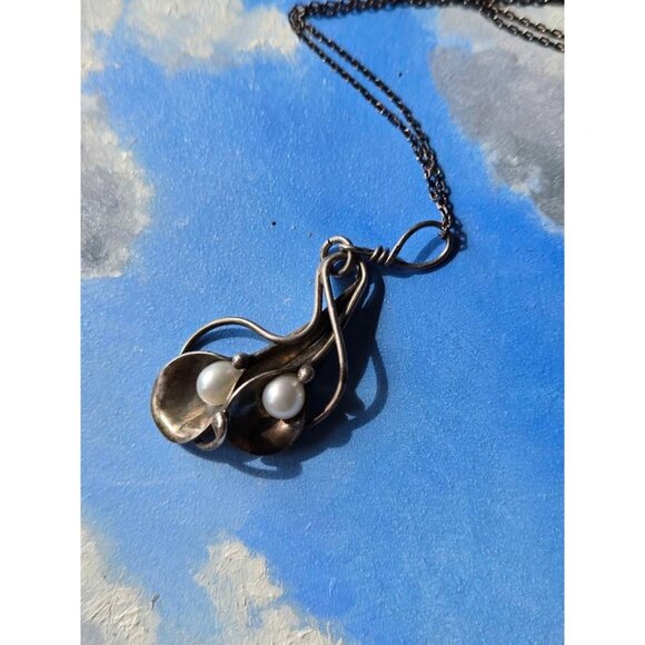 Calla Lily Sterling Silver & Pearl Pendant Necklace Art Nouveau Style Flower - Picture 1 of 11